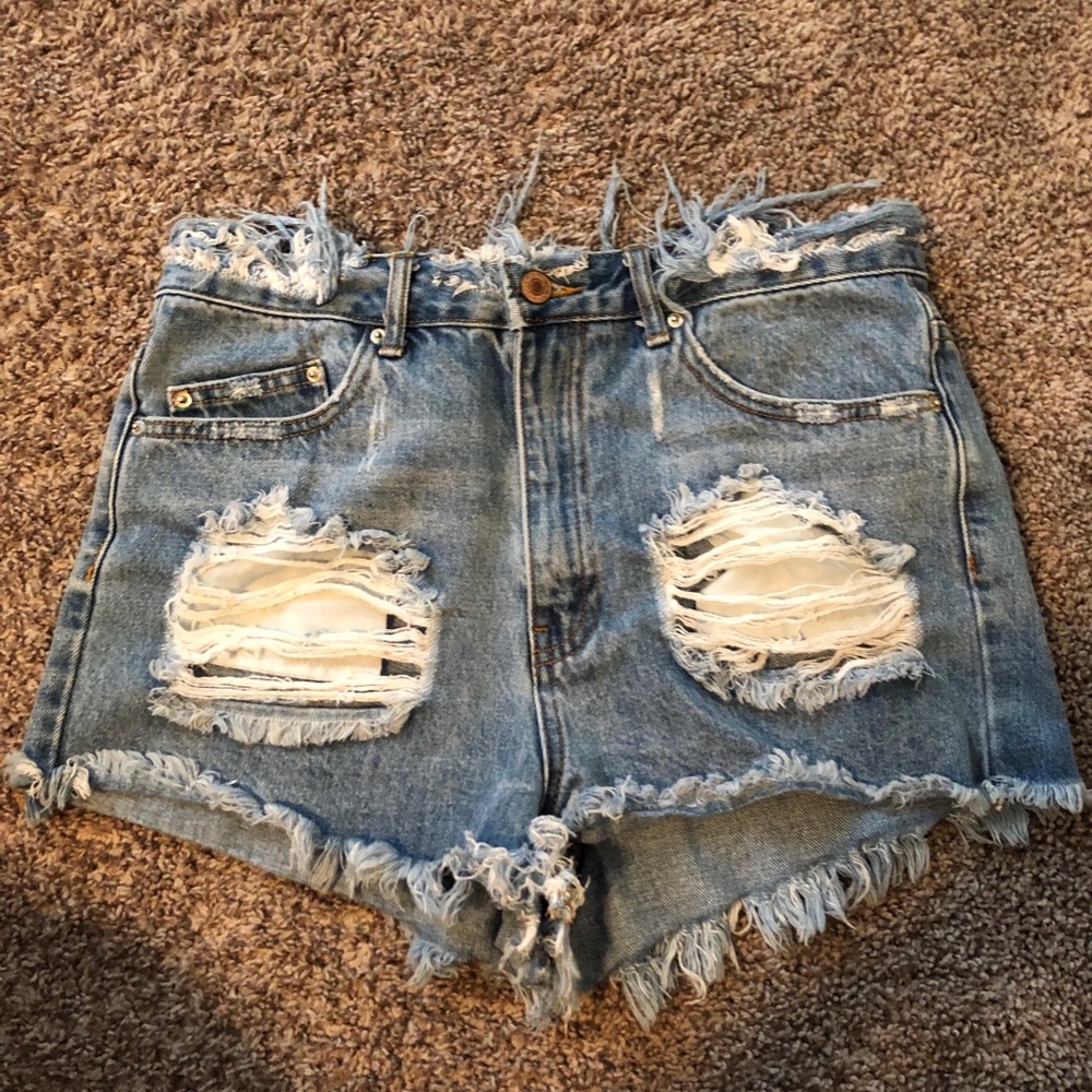 Distressed shorts